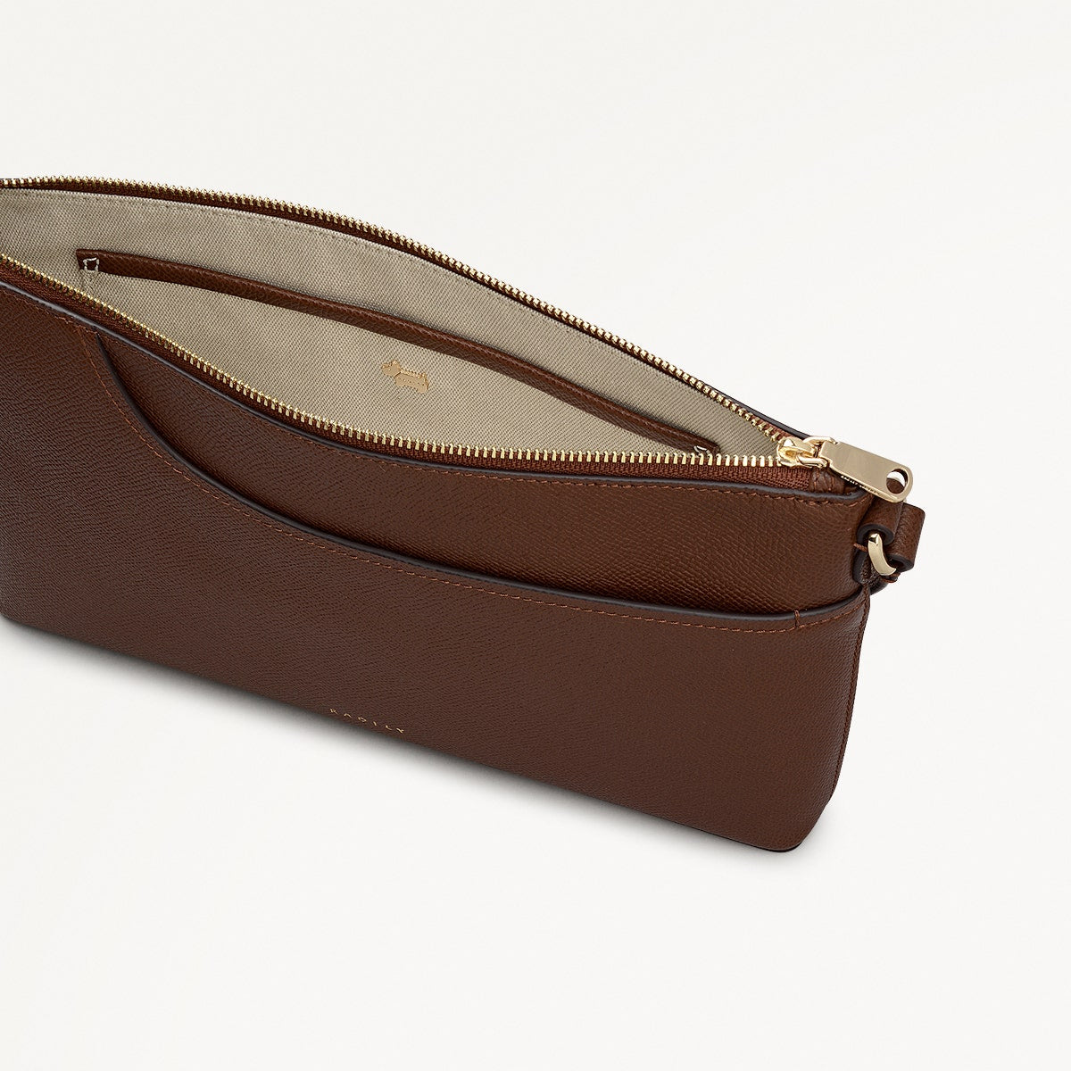 Chocolate Medium Ziptop Ew Cross Body | Pockets AW25 | Radley London