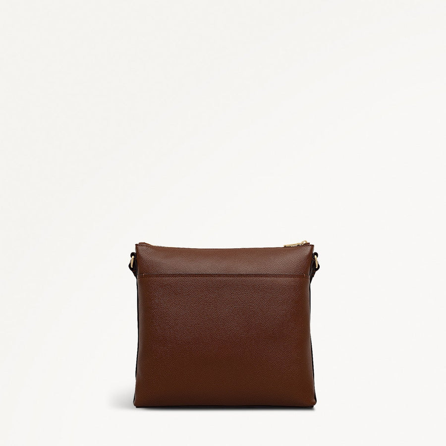 Pockets Leather Large Ziptop Ns Cross Body Bag in Chocolate - 112143