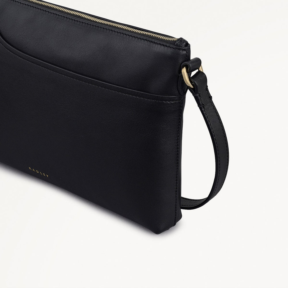 Pockets Leather Medium Ziptop EW Cross Body Bag in Black - 112145