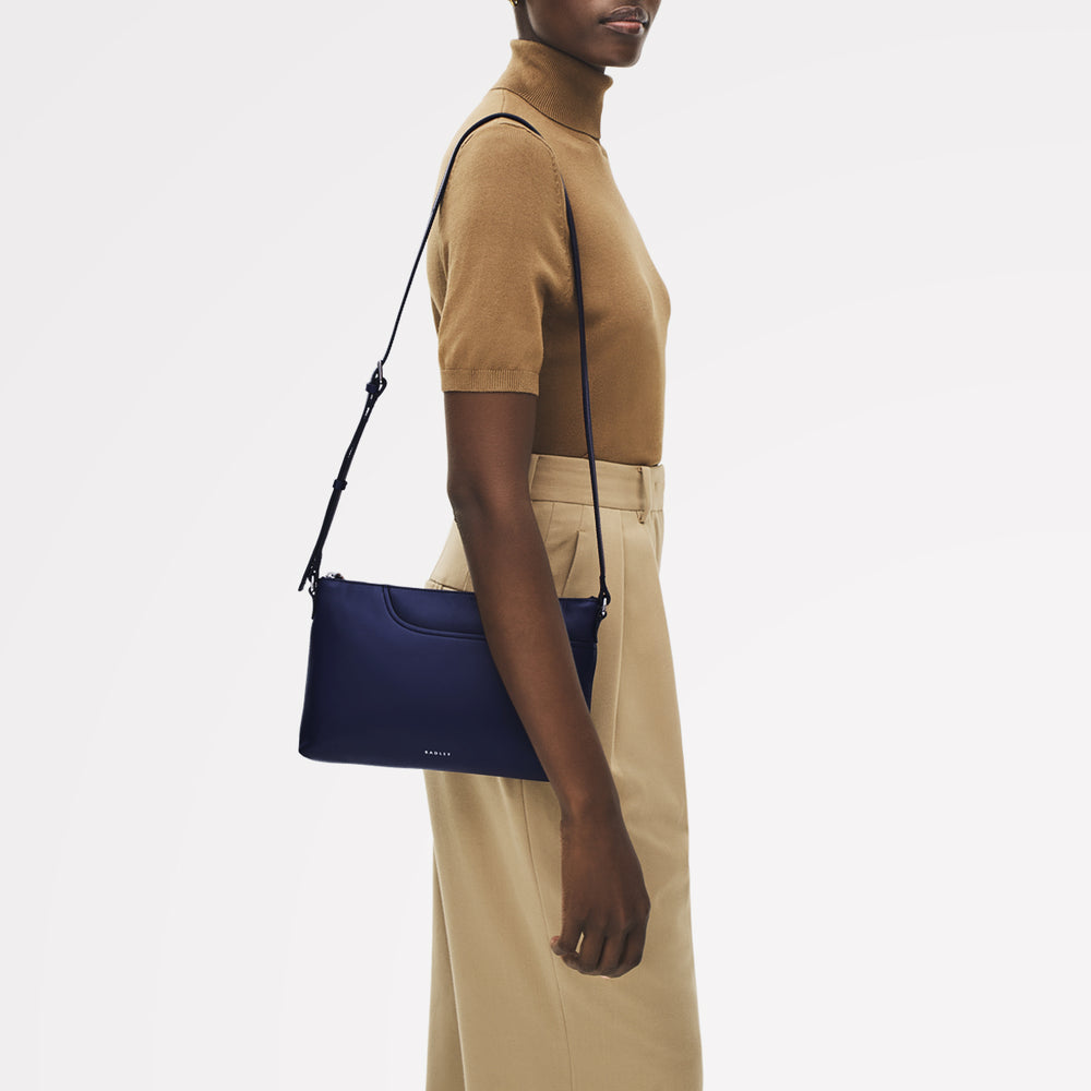 Pockets Medium Ziptop Cross Body Bag and Medium Wallet Bundle