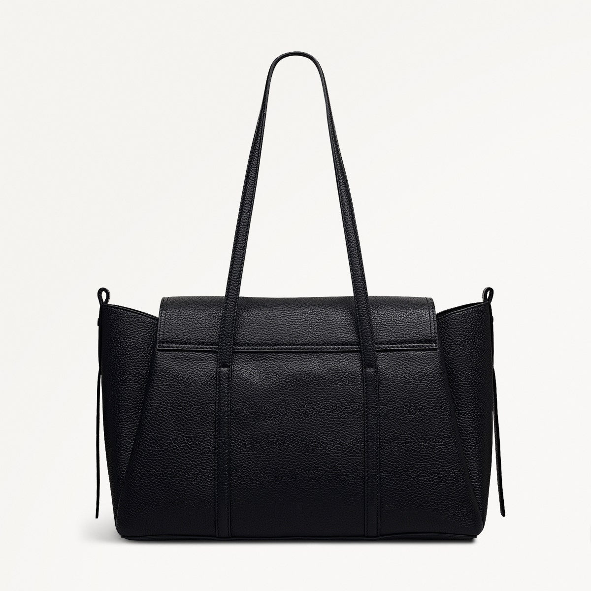 Black Large Flapover Shoulder | The Chancery AW25 | Radley London