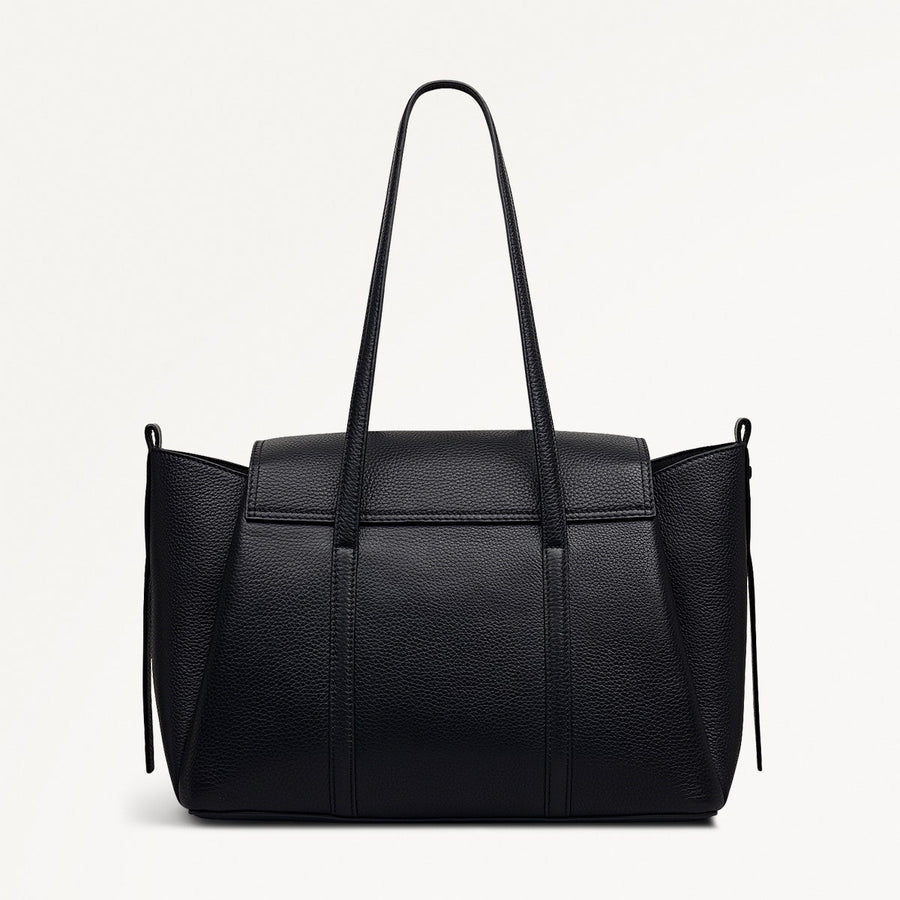 The Chancery Leather Medium Flapover Shoulder Bag in Black - 112164