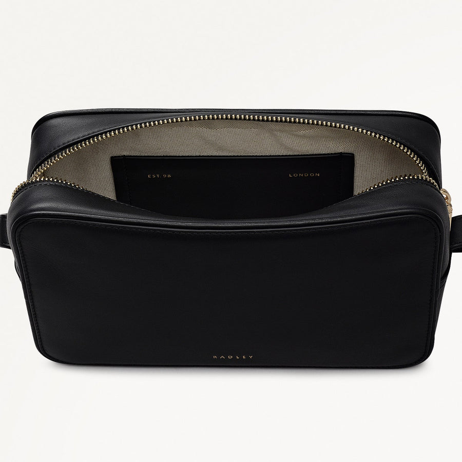 Duchess Close Leather Small Ziptop Cross Body Bag in Black - 112175