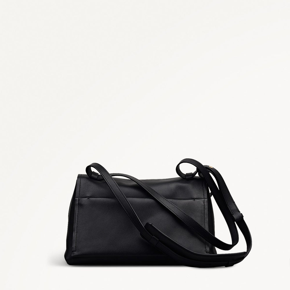 Mercer Street Leather Medium Flapover Shoulder Bag in Black - 112179