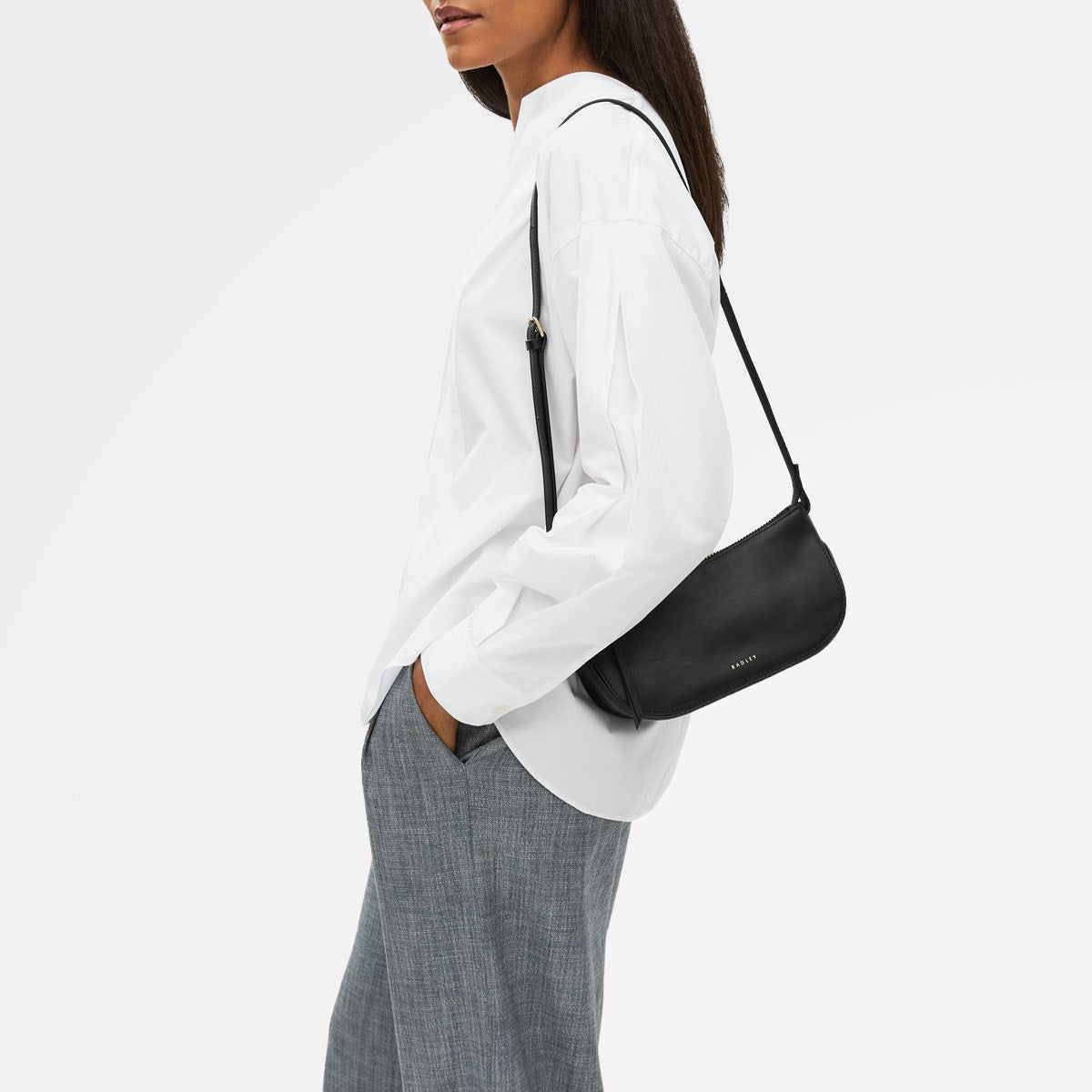 The Iris Leather Small Ziptop Cross Body Bag in Black - 112184