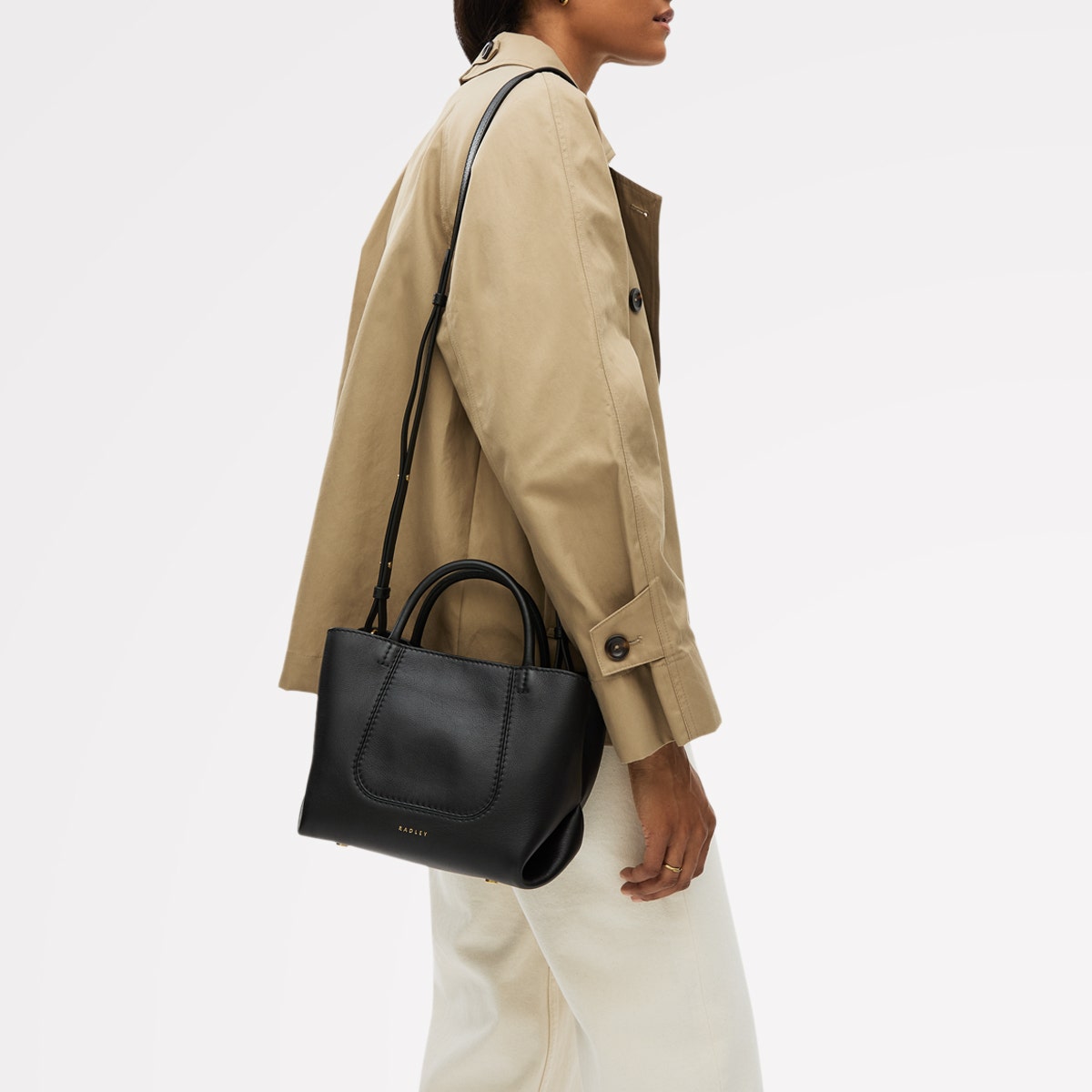 The Compton Small Ziptop Satchel Bag in Black - 112199