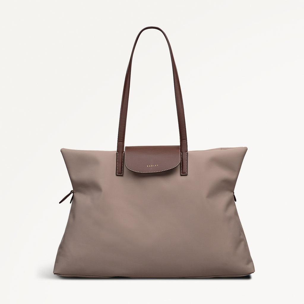 Pocket Essentials Fabric Medium Ziptop Tote Bag in Porcini - 112220