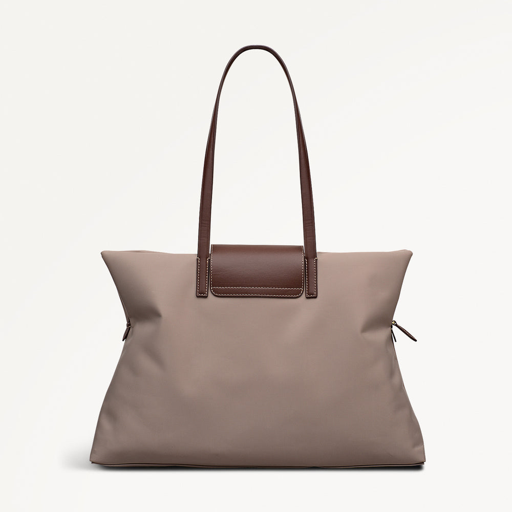 Pocket Essentials Fabric Medium Ziptop Tote Bag in Porcini - 112220