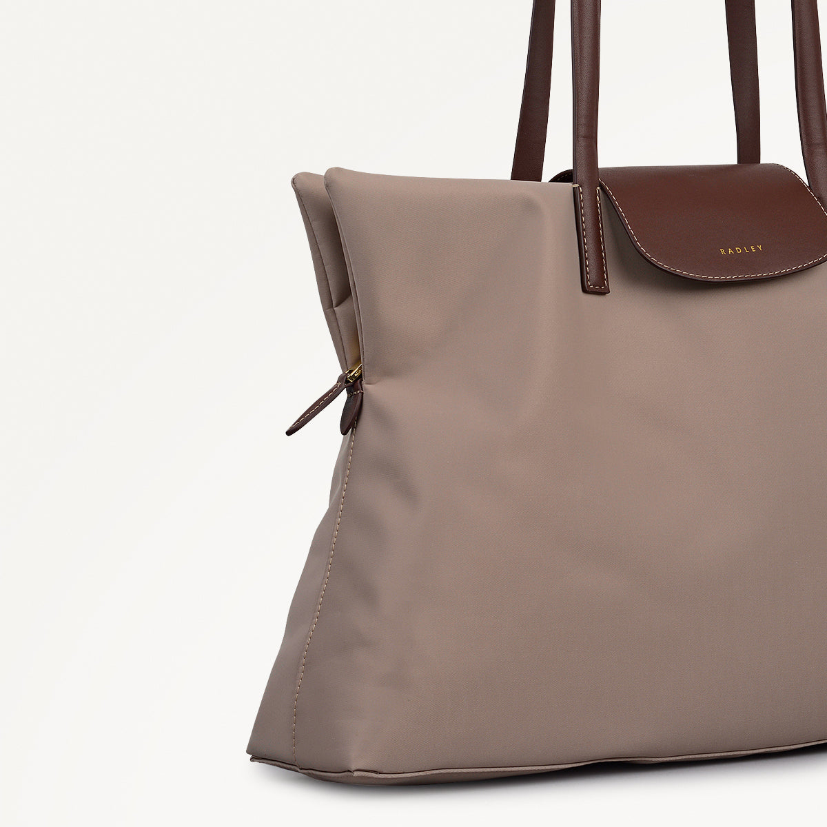 Pocket Essentials Fabric Medium Ziptop Tote Bag in Porcini - 112220