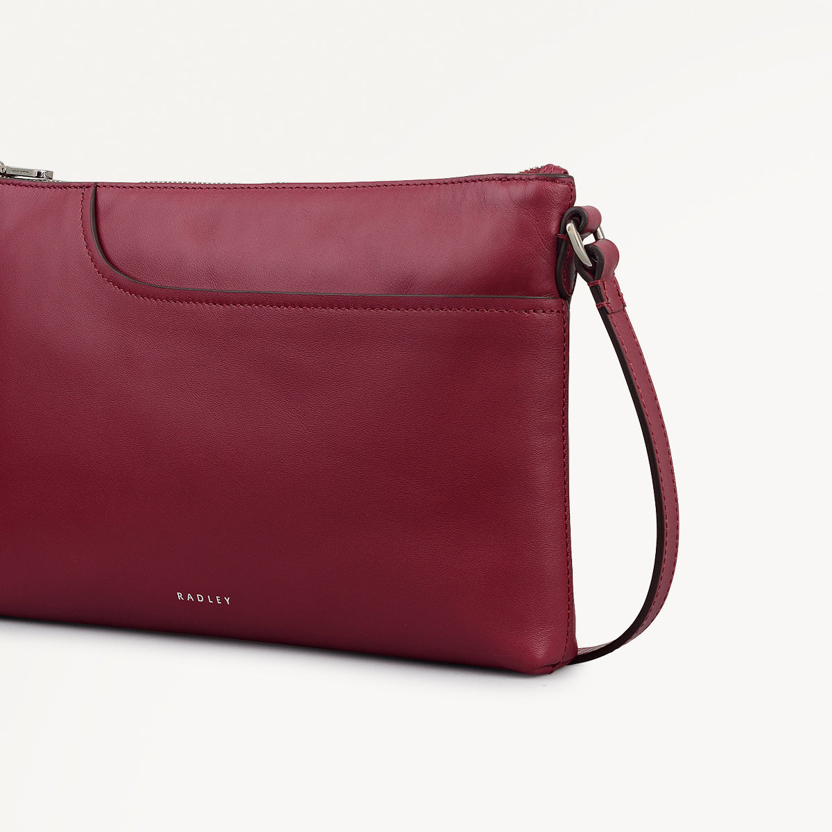 Carmine Medium Ziptop Ew Cross Body | Pockets AW25 | Radley London