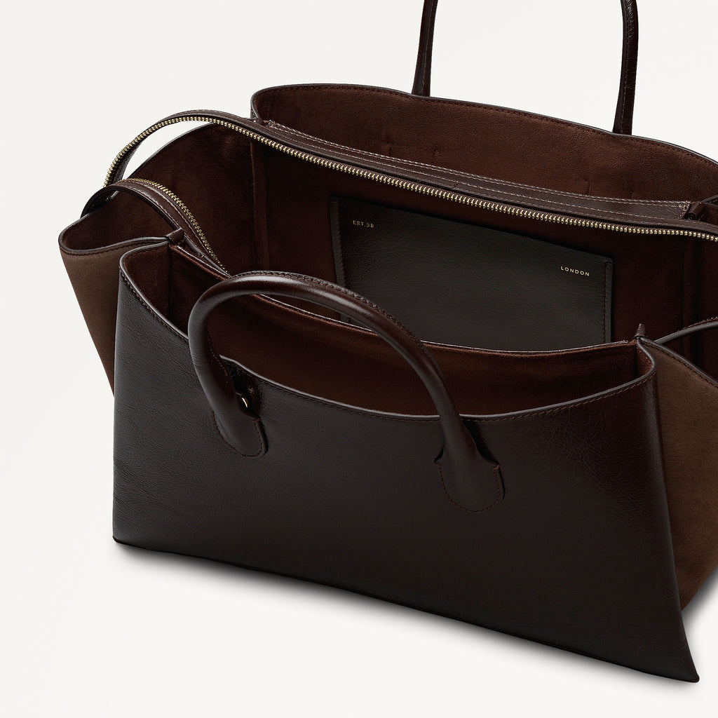 The Romilly Leather Large Ziptop Grab Bag in Dark Oak - 112267