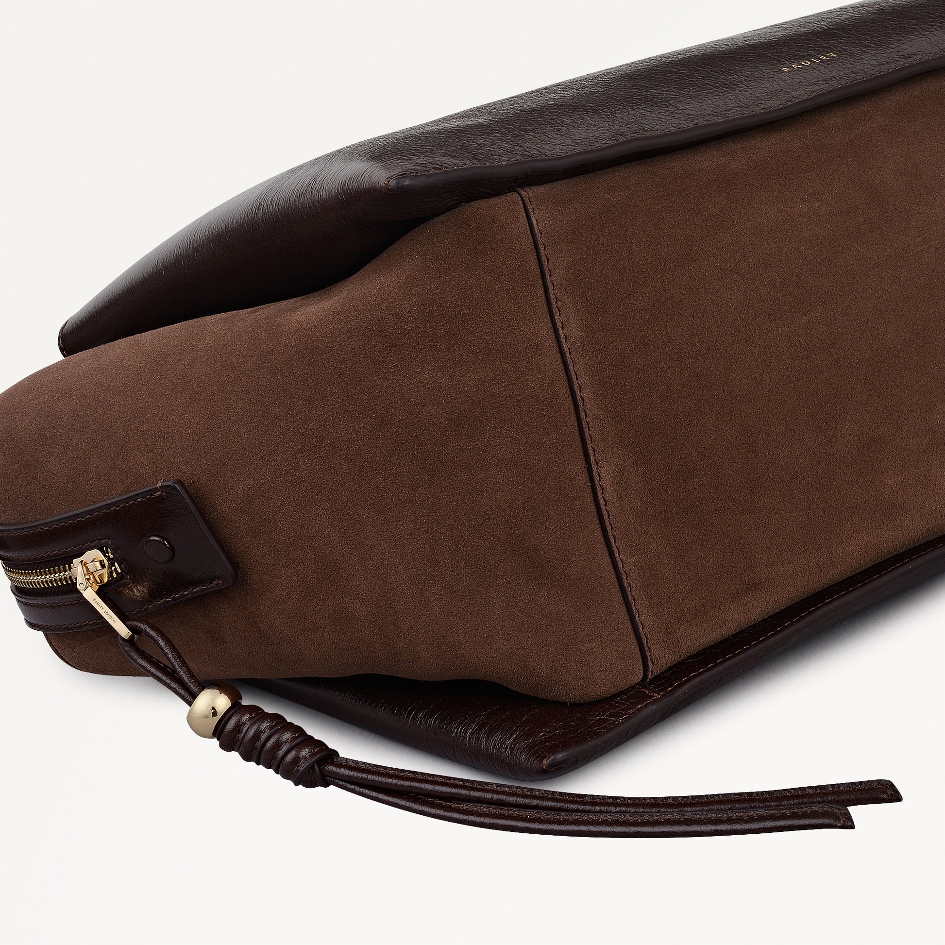 The Romilly Leather Large Ziptop Grab Bag in Dark Oak - 112267