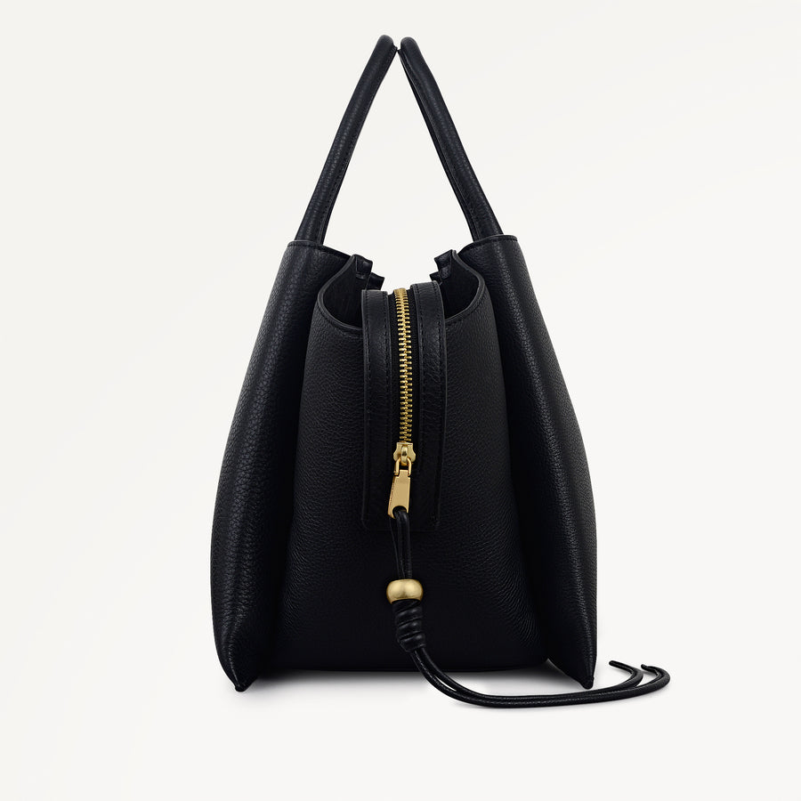 The Romilly Leather Large Ziptop Grab Bag in Black - 112269