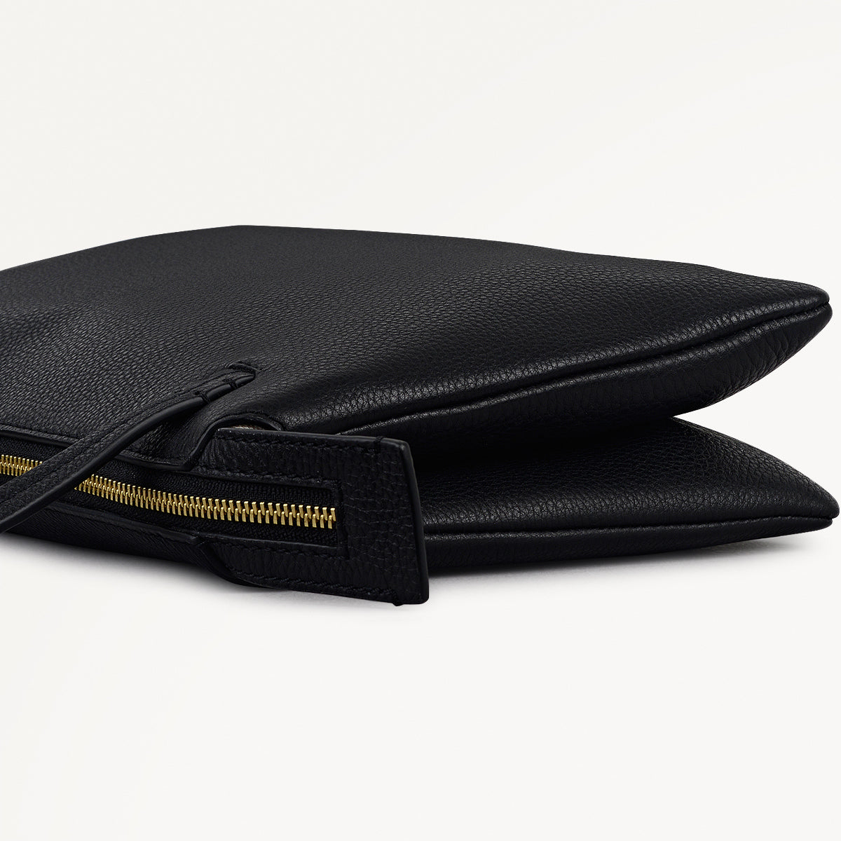 Black Medium Ziptop Cross Body | The Romilly AW25 | Radley London