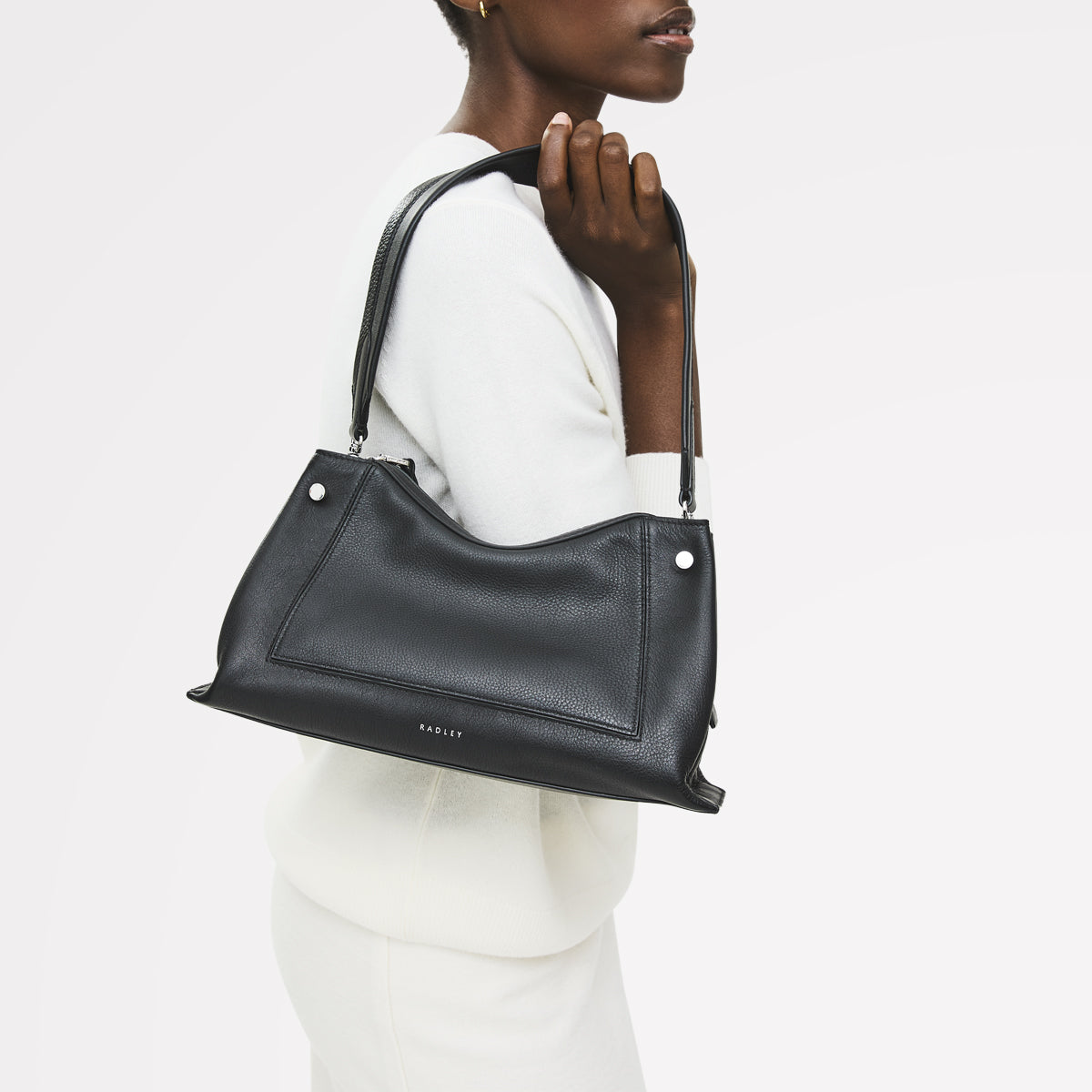 Black Medium Ziptop Shoulder | Hope Gardens AW25 | Radley London