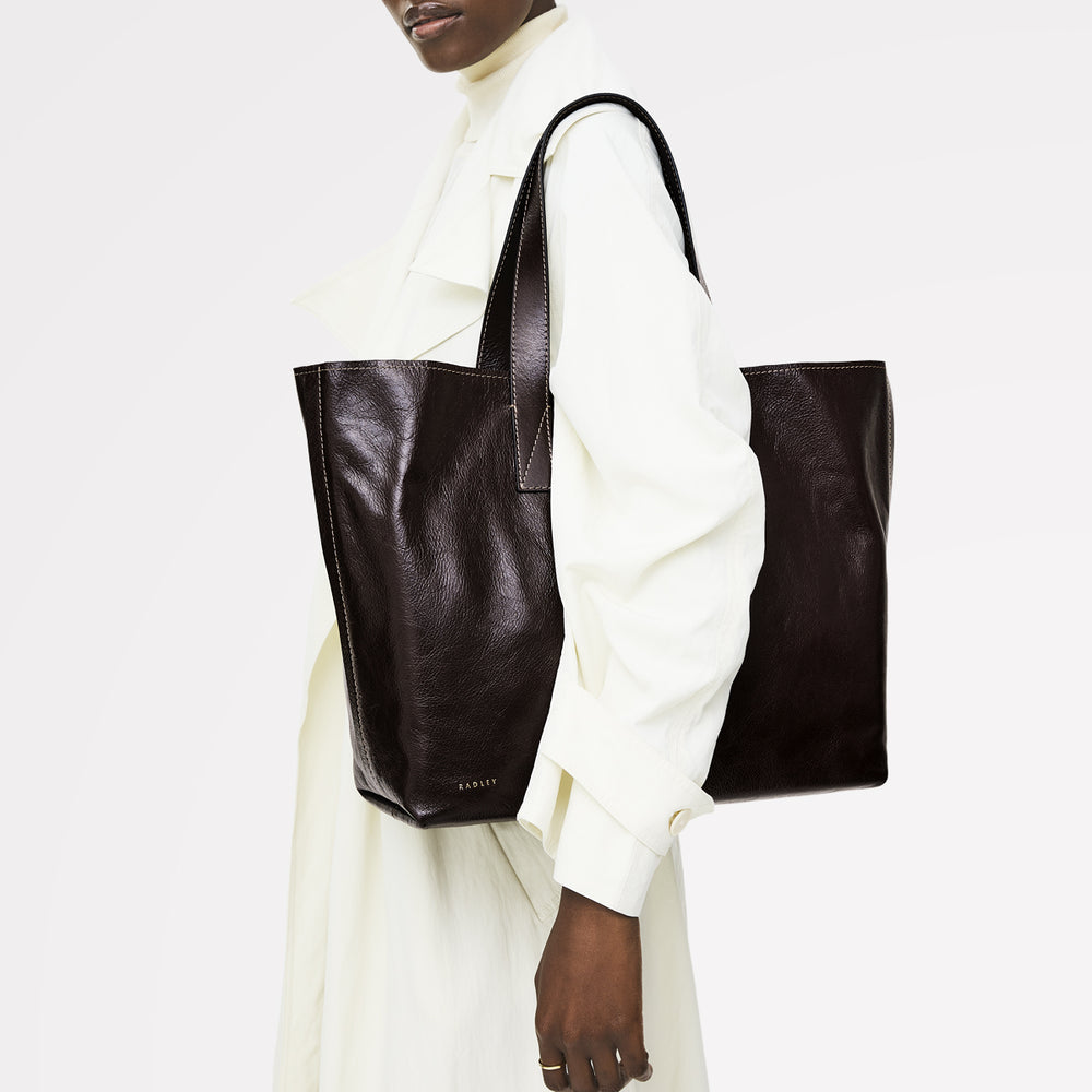 Broadway Market Leather Large Open Top Tote Bag in Dark Oak - 112280