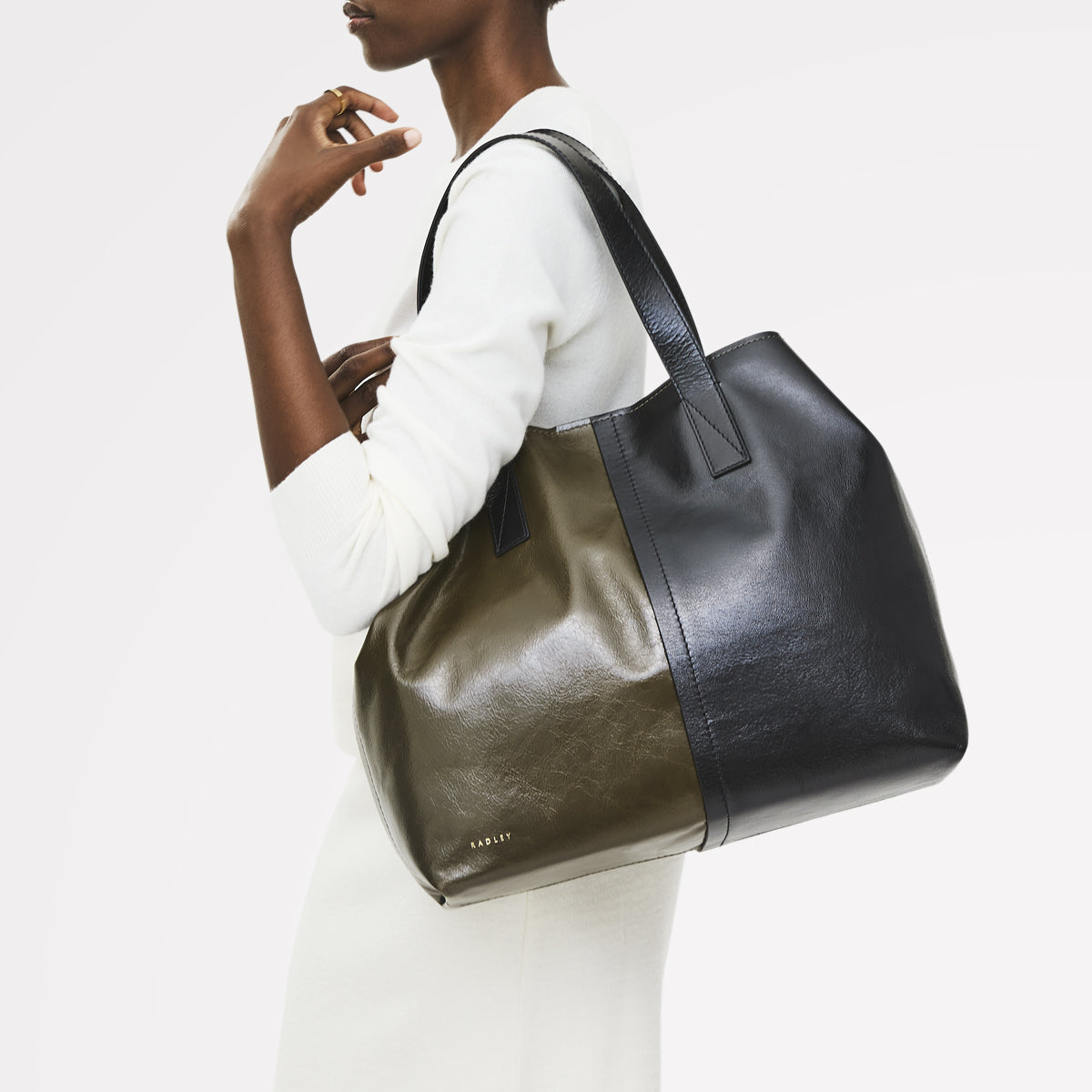 Broadway Market Leather Large Open Top Tote Bag in Pine Needle - 112281