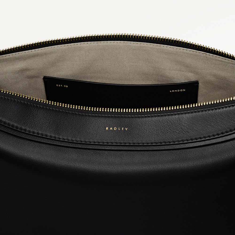 Westwell Lane Leather Large Ziptop Shoulder Bag in Black - 112287