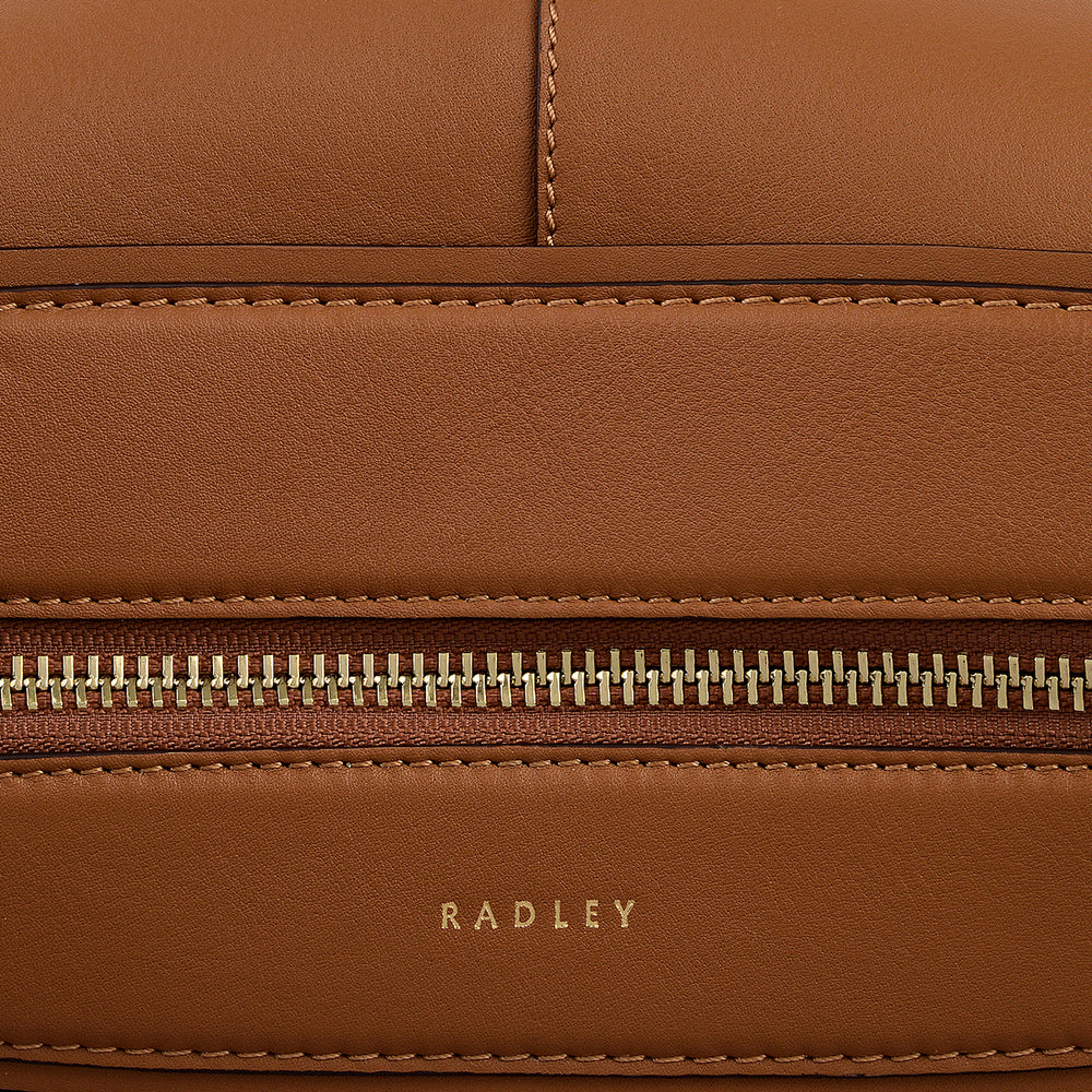 Westwell Lane Leather Large Ziptop Shoulder Bag in Toffee - 112289