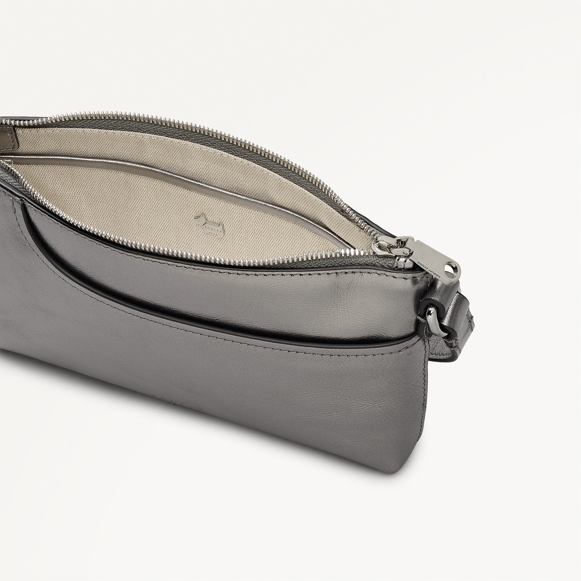 Pockets Leather Mini Ziptop Ew Shoulder Bag in Silver - 112310