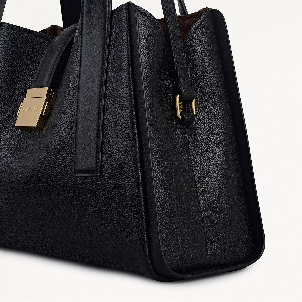 SLOANE MEWS MEDIUM ZIPTOP GRAB BLACK