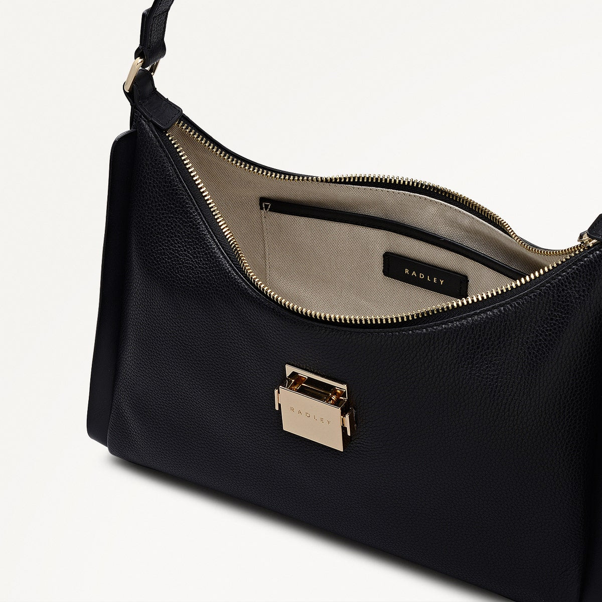 Sloane Mews Medium Ziptop Shoulder Black - 112349