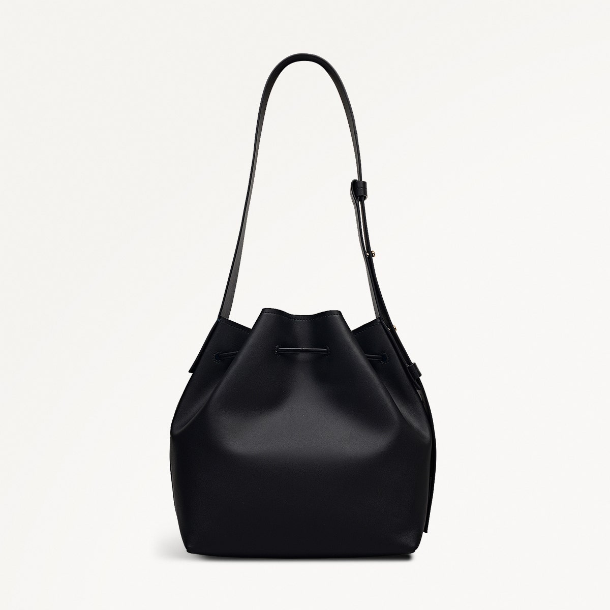 Black Medium Drawstring Shoulder | York Mews AW25 | Radley London