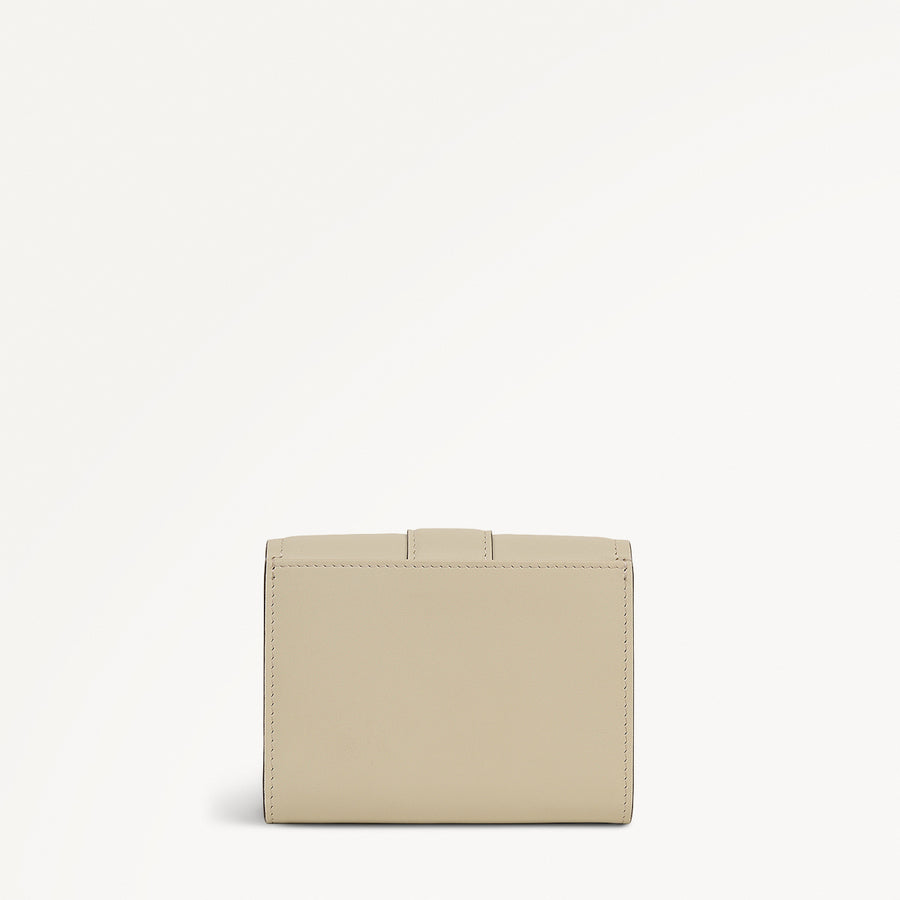 SLOANE MEWS MEDIUM FLAPOVER wallet SNOW