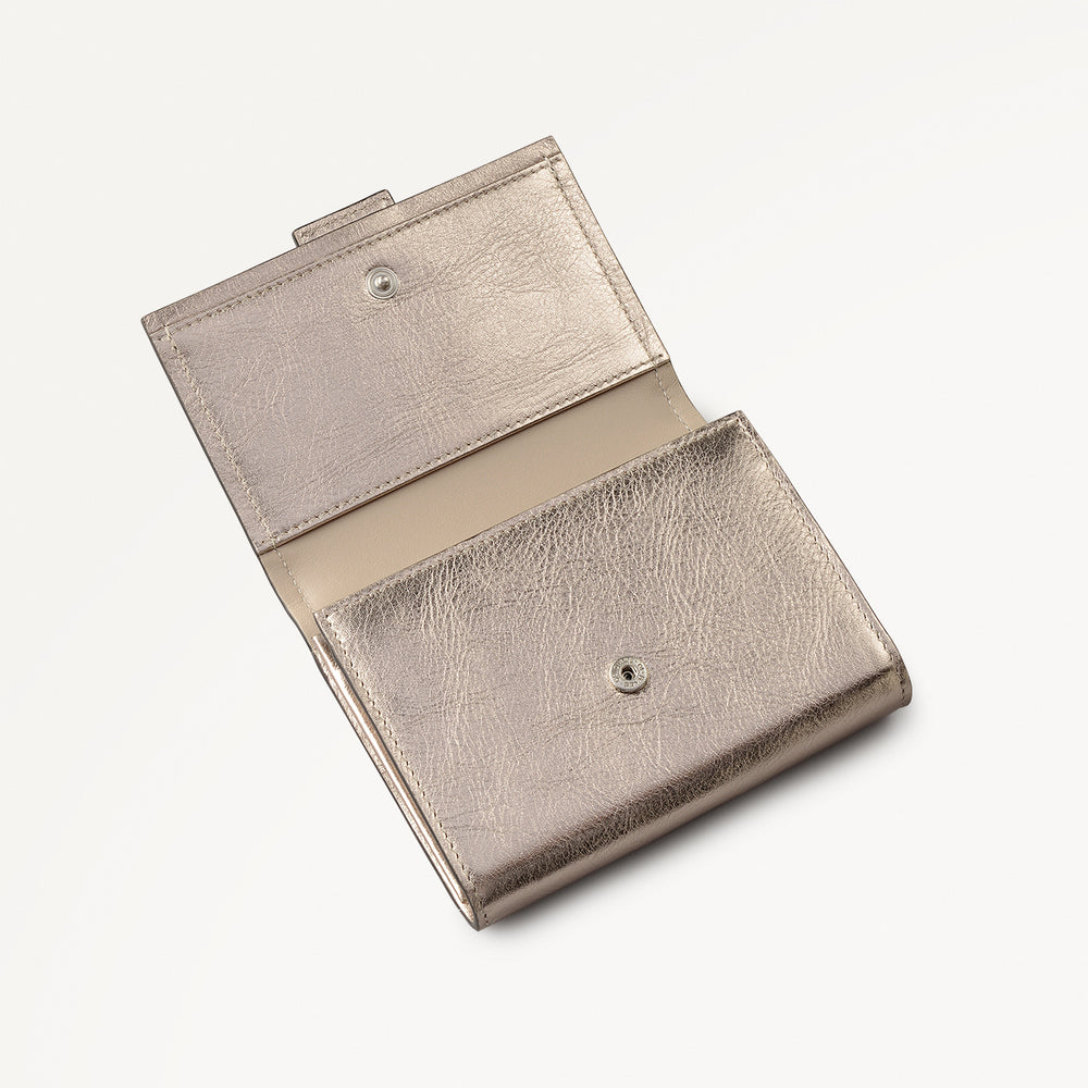 SLOANE MEWS - METALLIC MEDIUM FLAPOVER wallet PYRITE