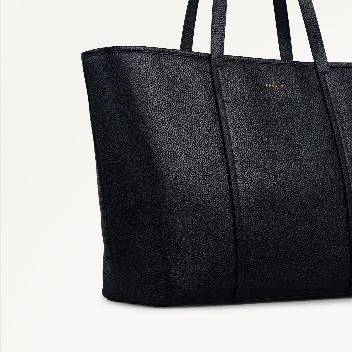Black Large Ziptop Tote | Templeton Place AW25 | Radley London