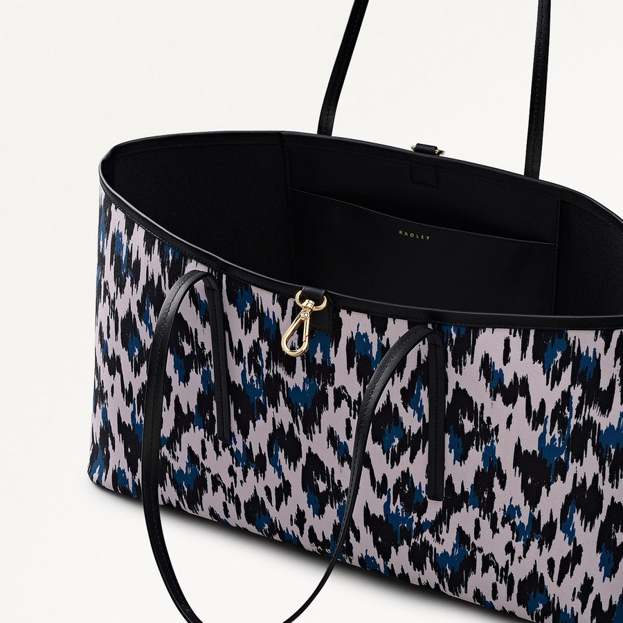 Addison Abstract Fabric Large Open Top Tote Bag in Teal - 112414