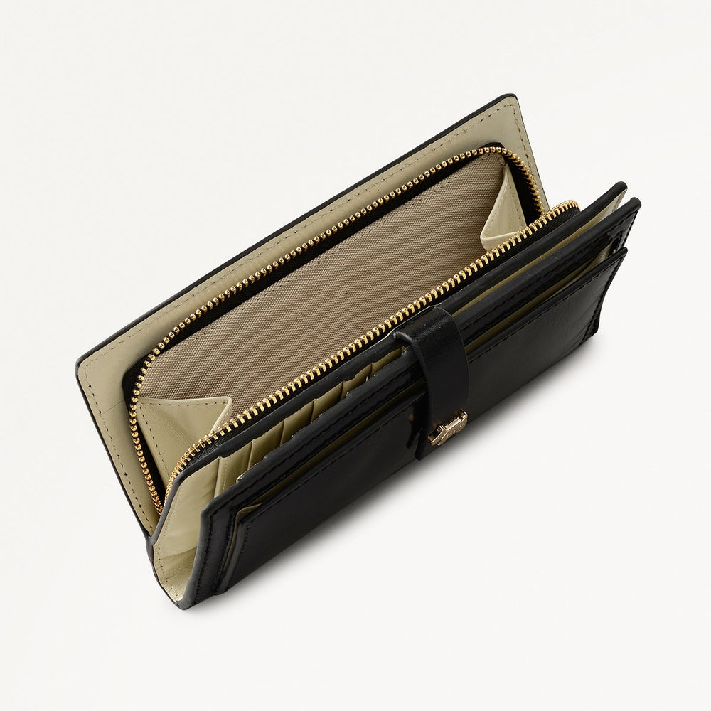 Newick Road Leather Large Bifold Wallet in Black - 112437