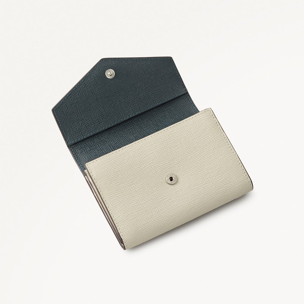 St Pancras Lane Leather Small Flapover Wallet in Snow - 112453