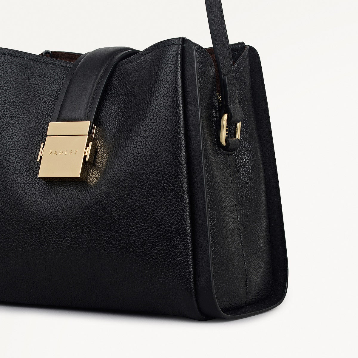 Black Small Ziptop Cross Body | Sloane Mews AW25 | Radley London