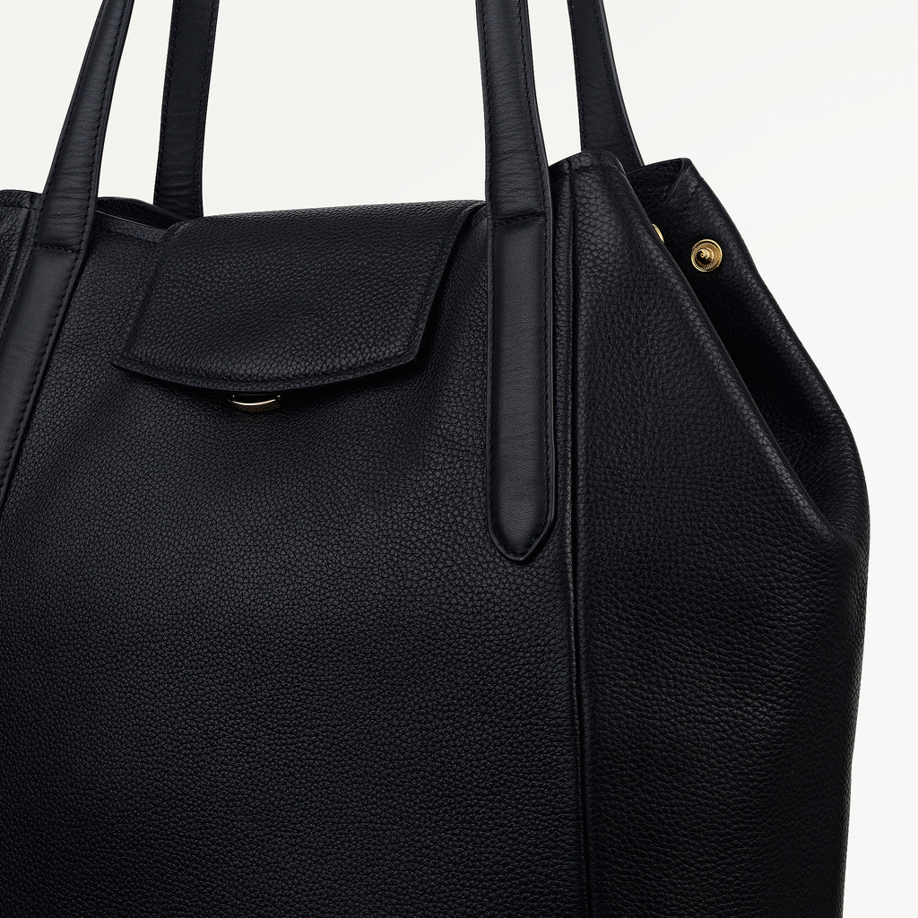 Mayfair Lane Leather Large Flapover Tote Bag in Black - 112600