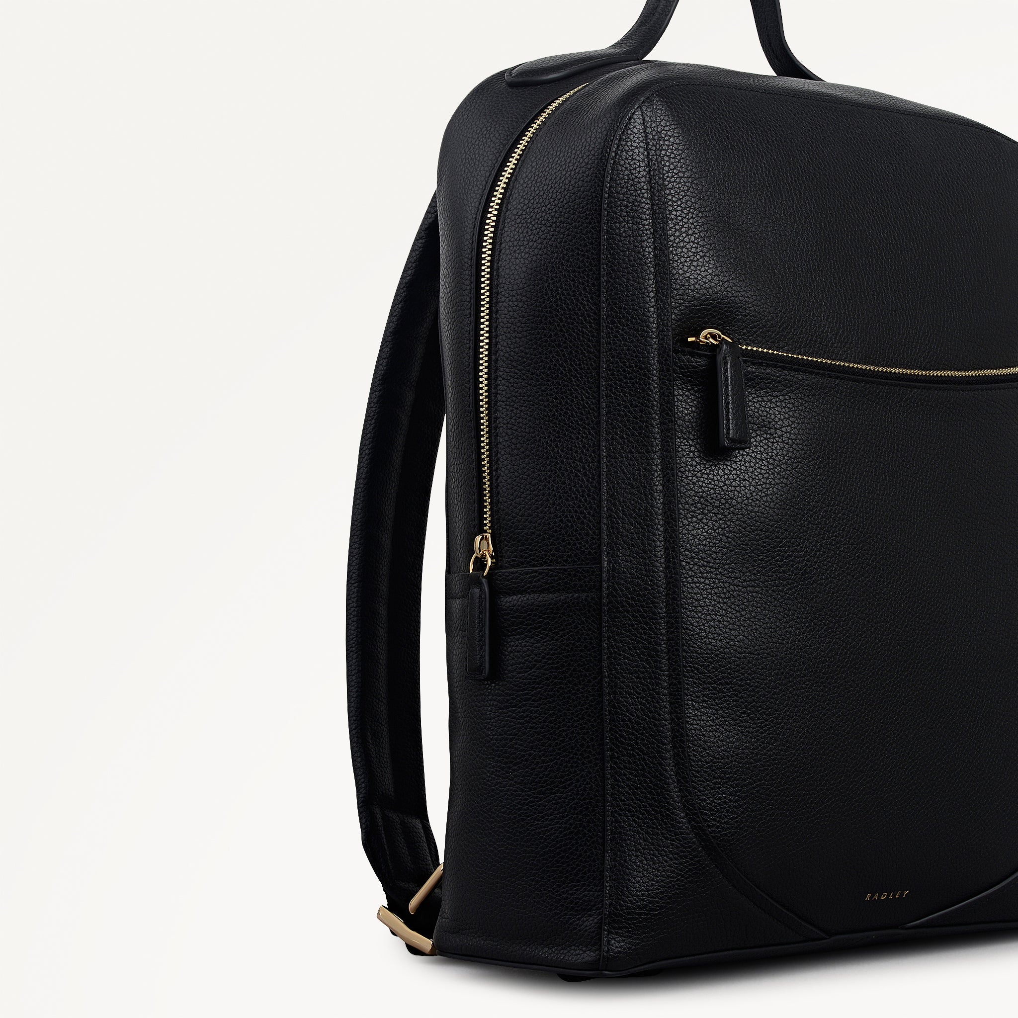 Wood Park Leather Medium Ziptop Backpack in Black - 112631