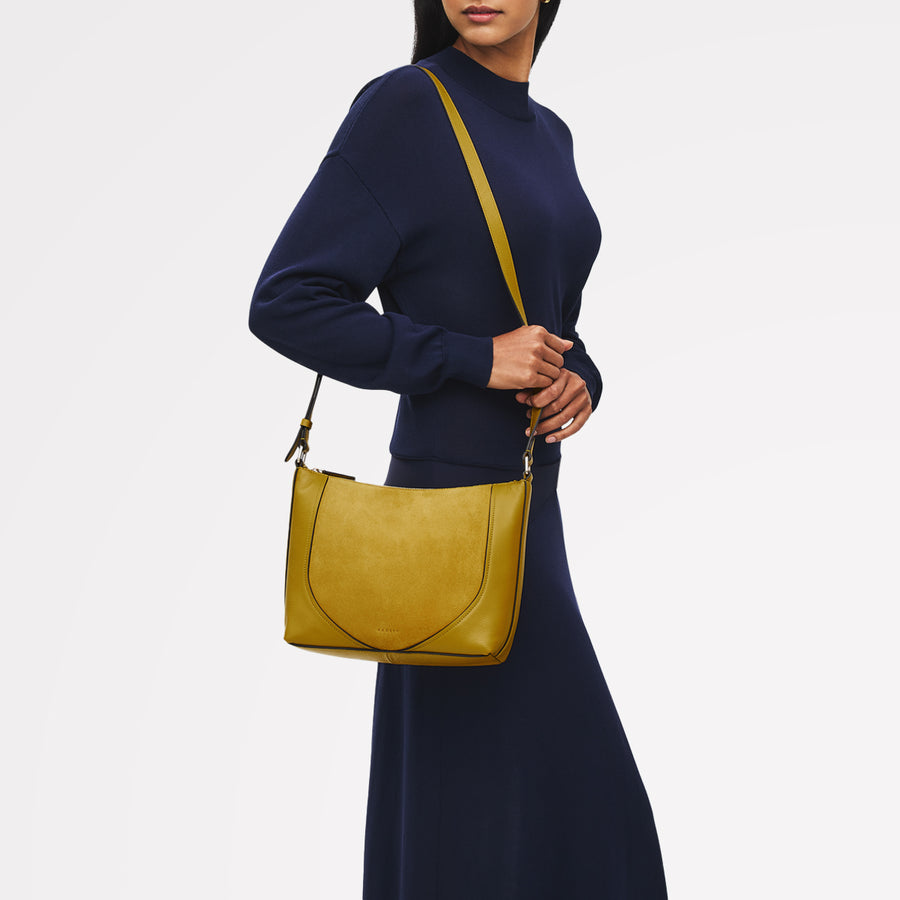 Wood Park Medium Ziptop Cross Body Bag - OHE16805
