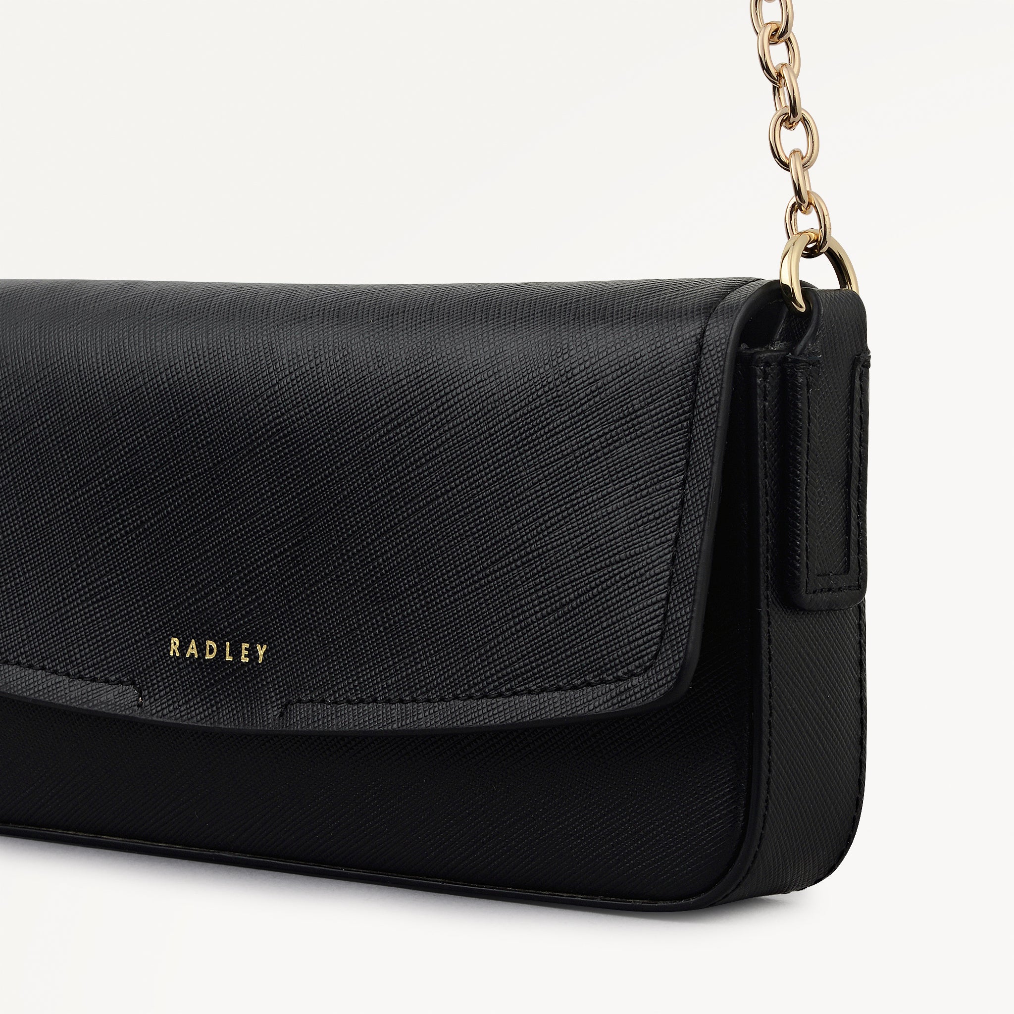 Crosby Alley Leather Large Phone Cross Body Bag in Black - 112642