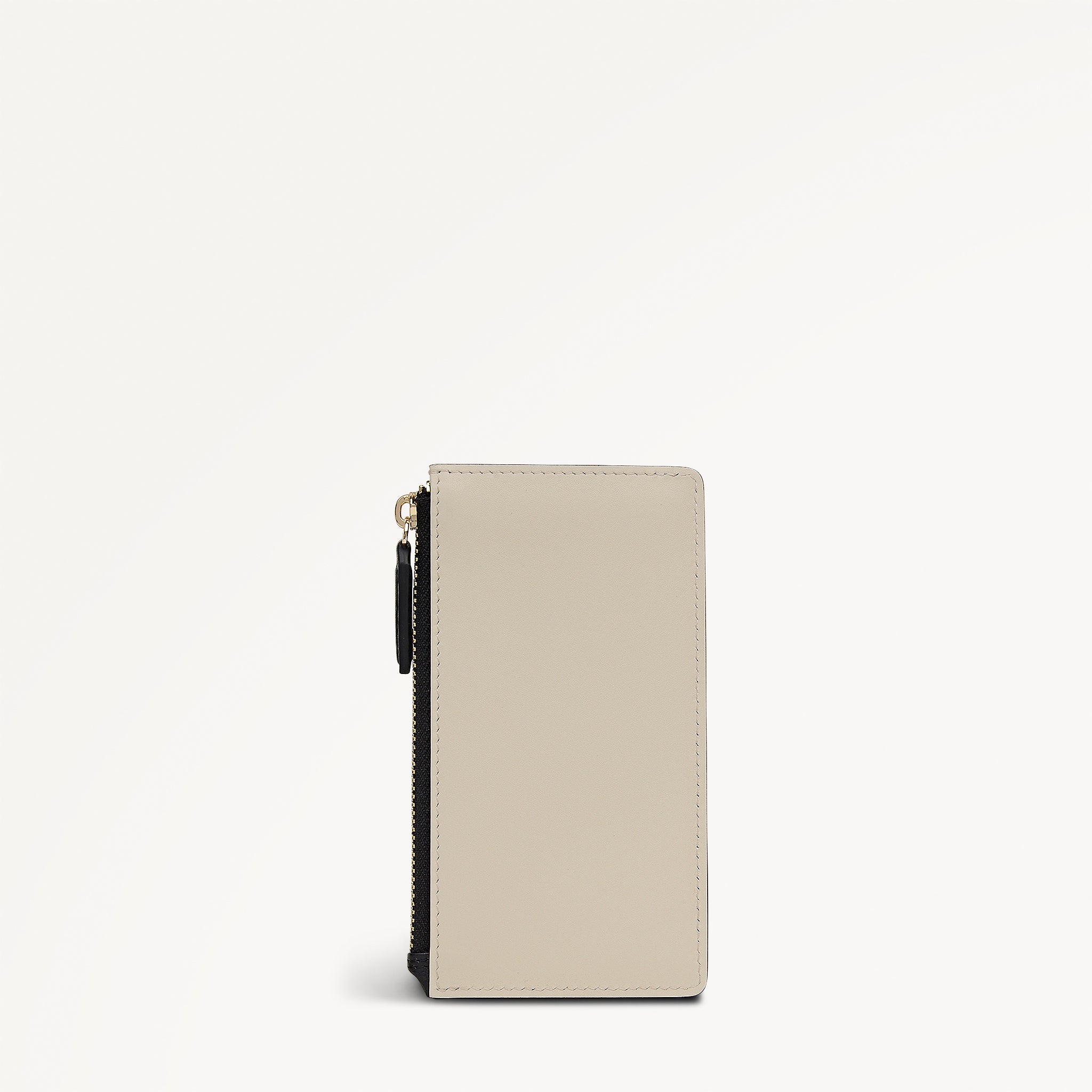Elm Avenue Leather Medium Ziptop Coin Wallet in Black - 112711