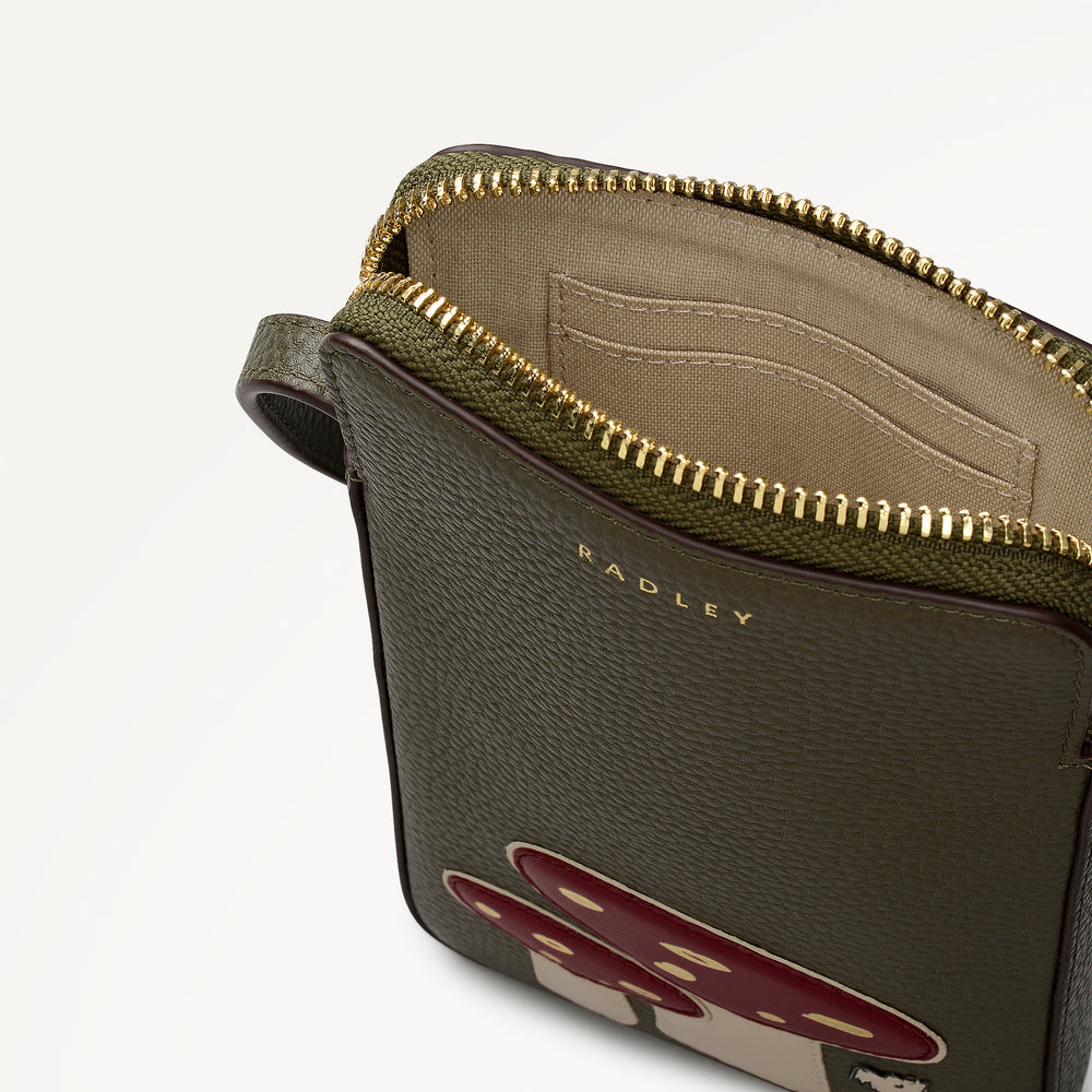 Mushroom Mate Medium Phone Cross Body Bag in Pine Needle - 112760