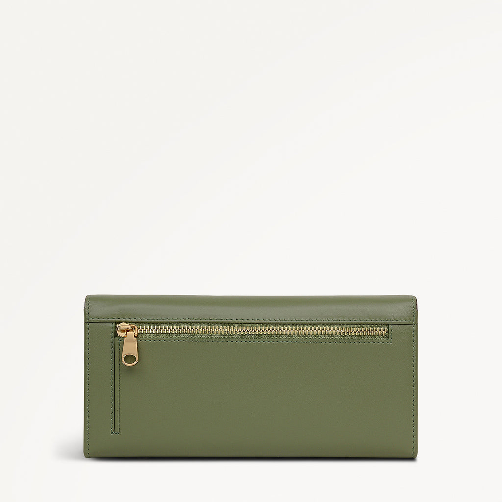 Magic Carousel Leather Large Flapover Wallet in Hunter Green - 112785