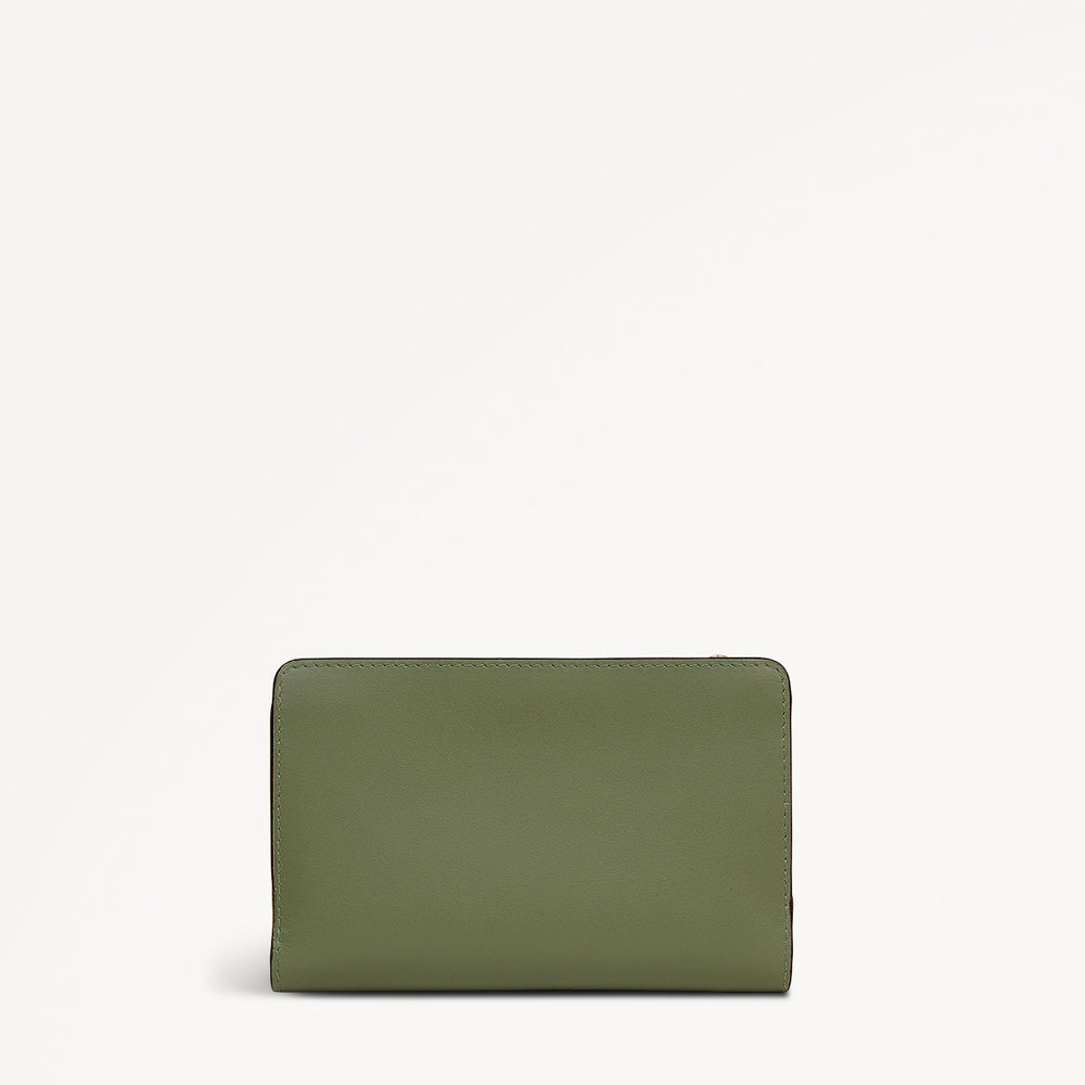Magic Carousel Leather Medium Bifold Wallet in Hunter Green - 112786