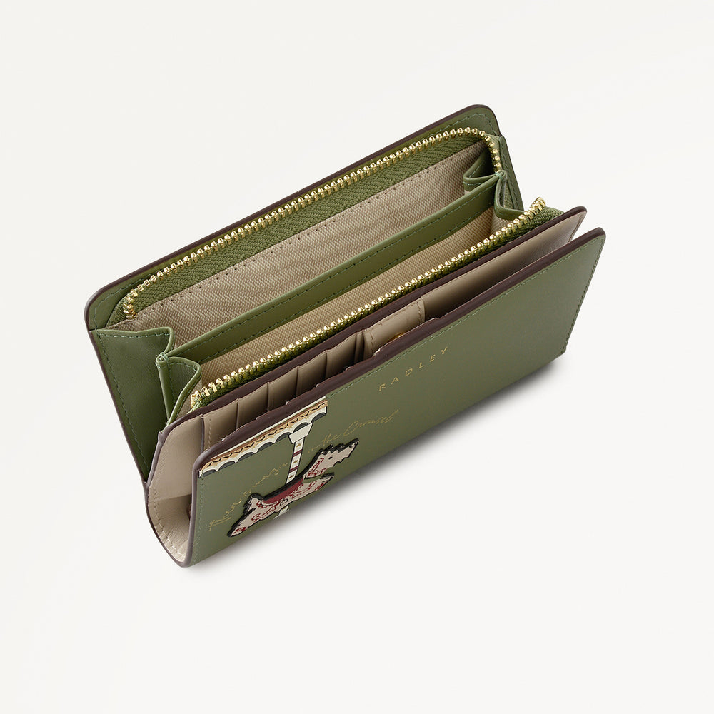 Magic Carousel Leather Medium Bifold Wallet in Hunter Green - 112786