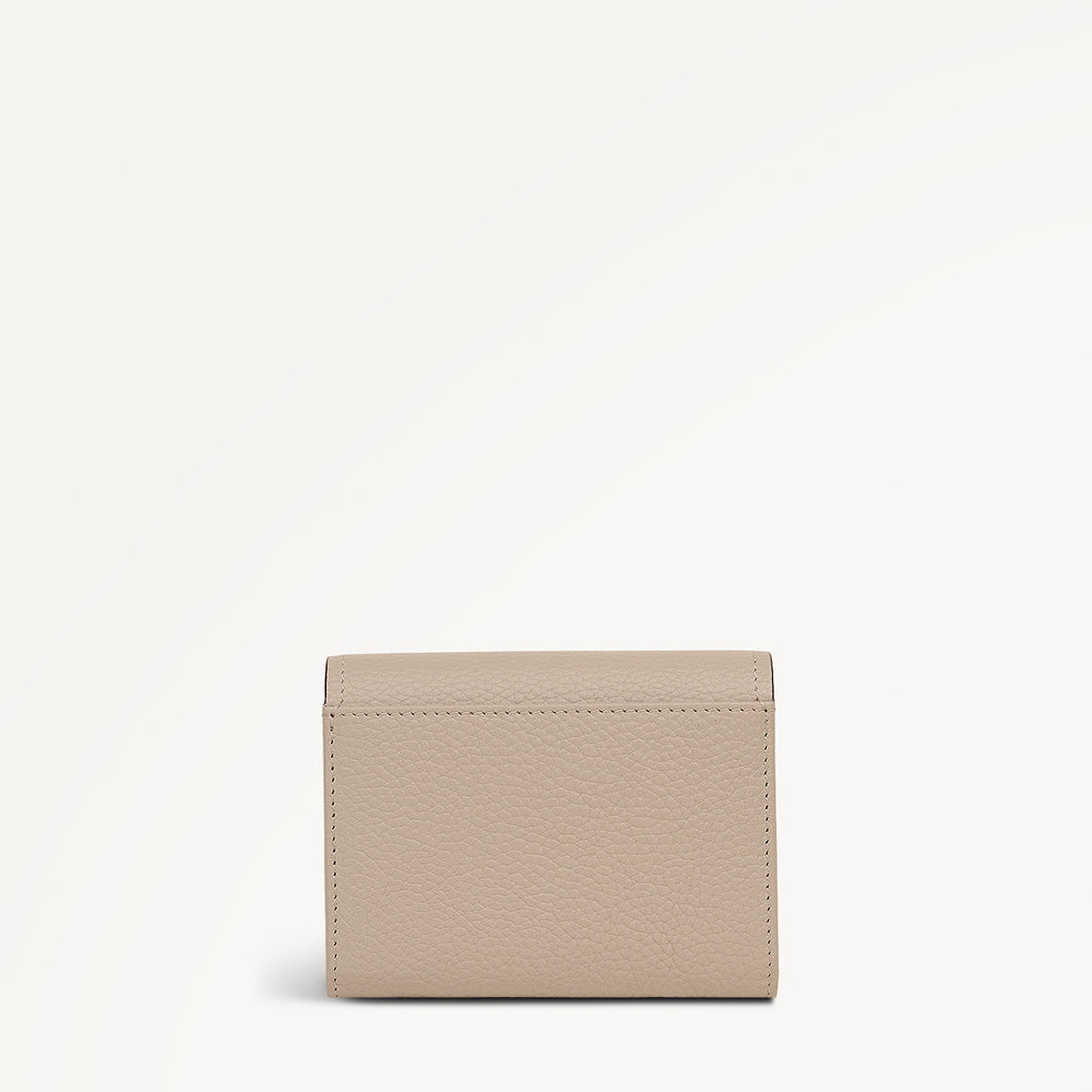 Liverpool Gardens Leather Medium Flapover Wallet in Porcini - 112806