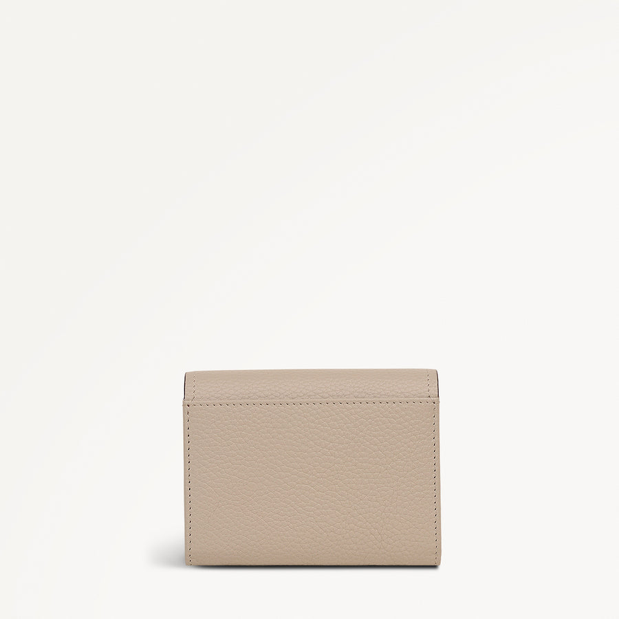 Liverpool Gardens Leather Medium Flapover Wallet in Porcini - 112806