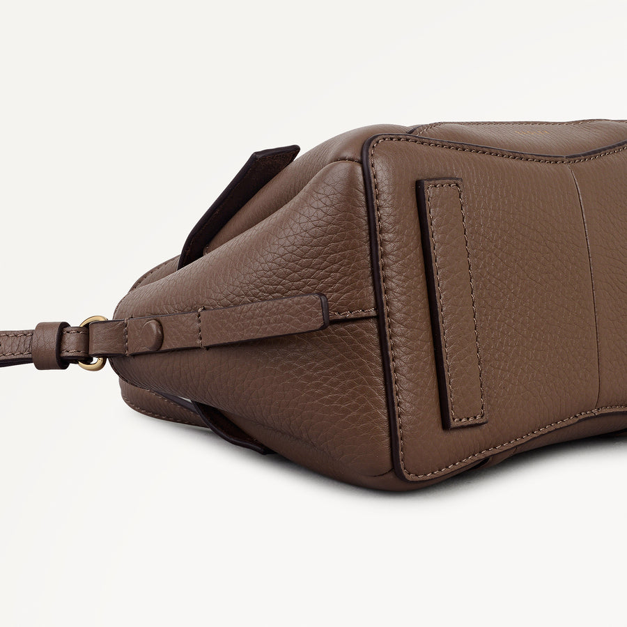 The Chancery Small Flapover Satchel Coffee - 113034