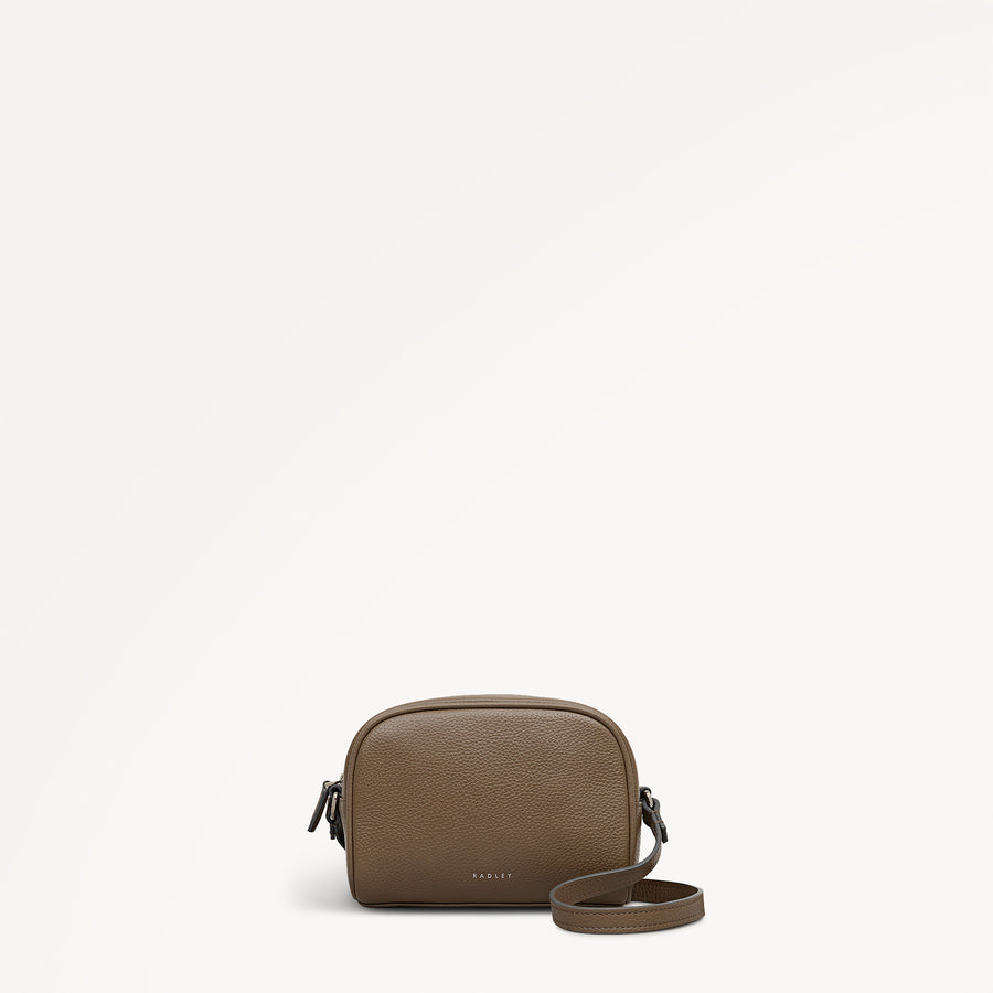 The Daily Small Zip Around Cross Body Coffee - 113048