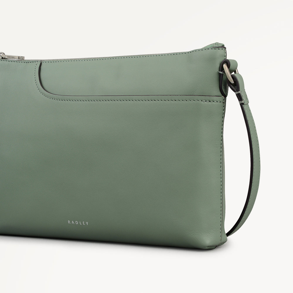 Pockets Medium Ziptop Ew Cross Body Pistachio - 113065