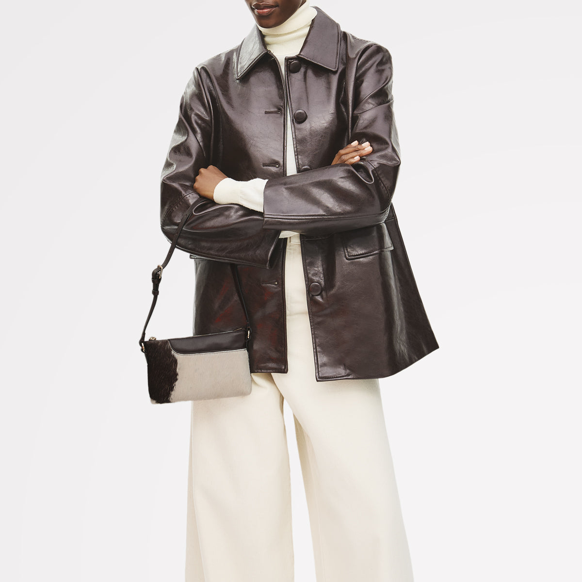 Pockets - Cow Hide Mini Ziptop Ew Shoulder Dark Oak - 113066