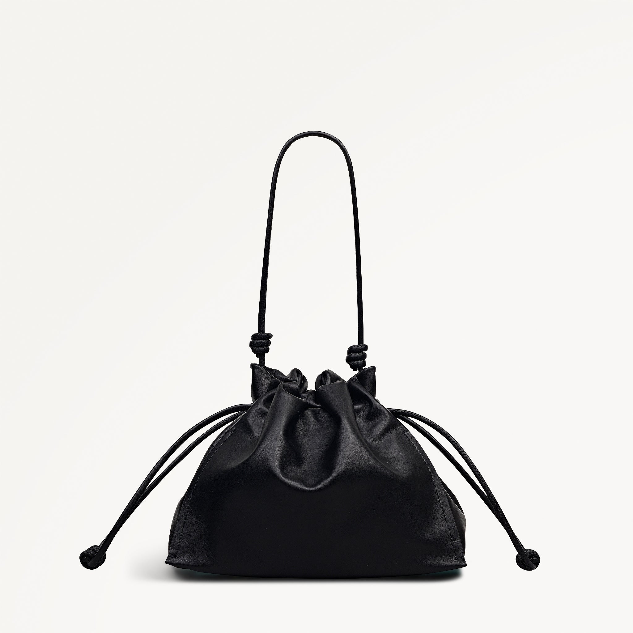 The Roxburgh Medium Drawstring Shoulder Black - 113069